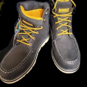 DeWalt Men's Gray Industrial Boots with Yellow Accents